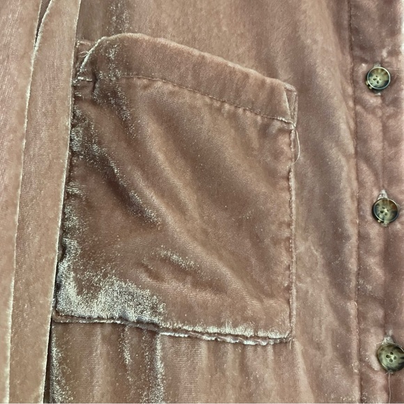 Maeve by Anthropologie Karina Crushed Velvet Button Up Size 2 - Picture 6 of 9